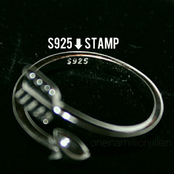 Sterling Silver Arrow Wrap Around/Bypass Ring - Picture 4 of 6